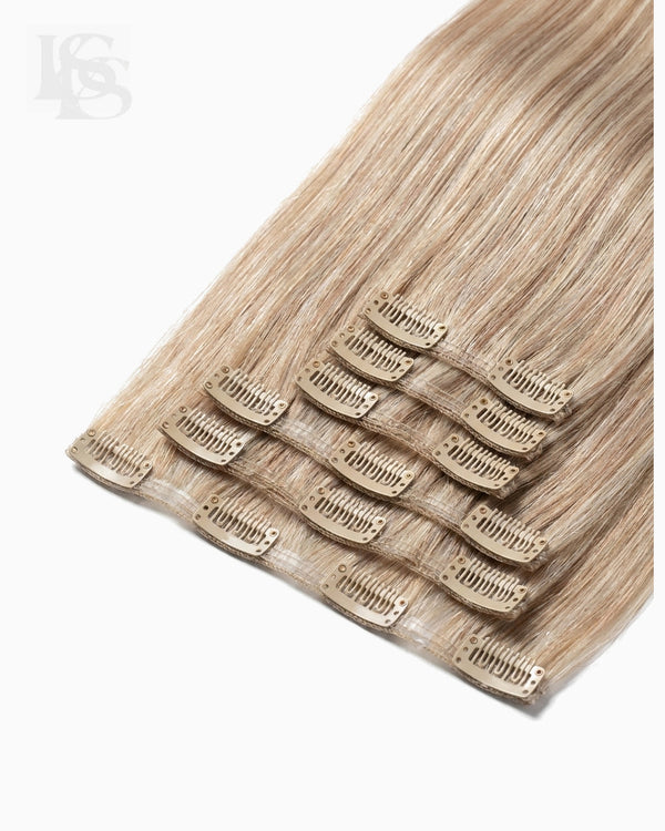 Natural Hair Extension Ash Bronde Lys — the wefts and their clips