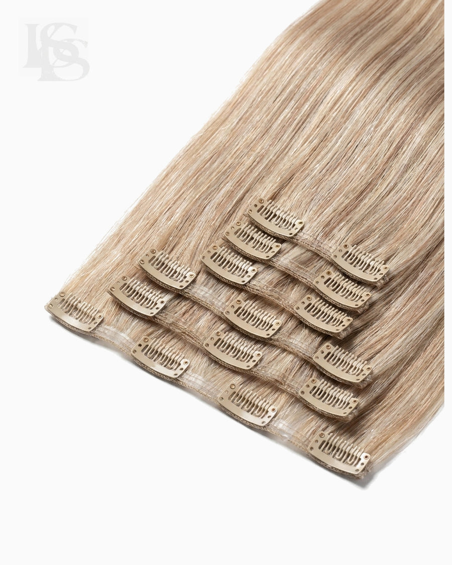 Natural Hair Extension Ash Bronde Lys — the wefts and their clips