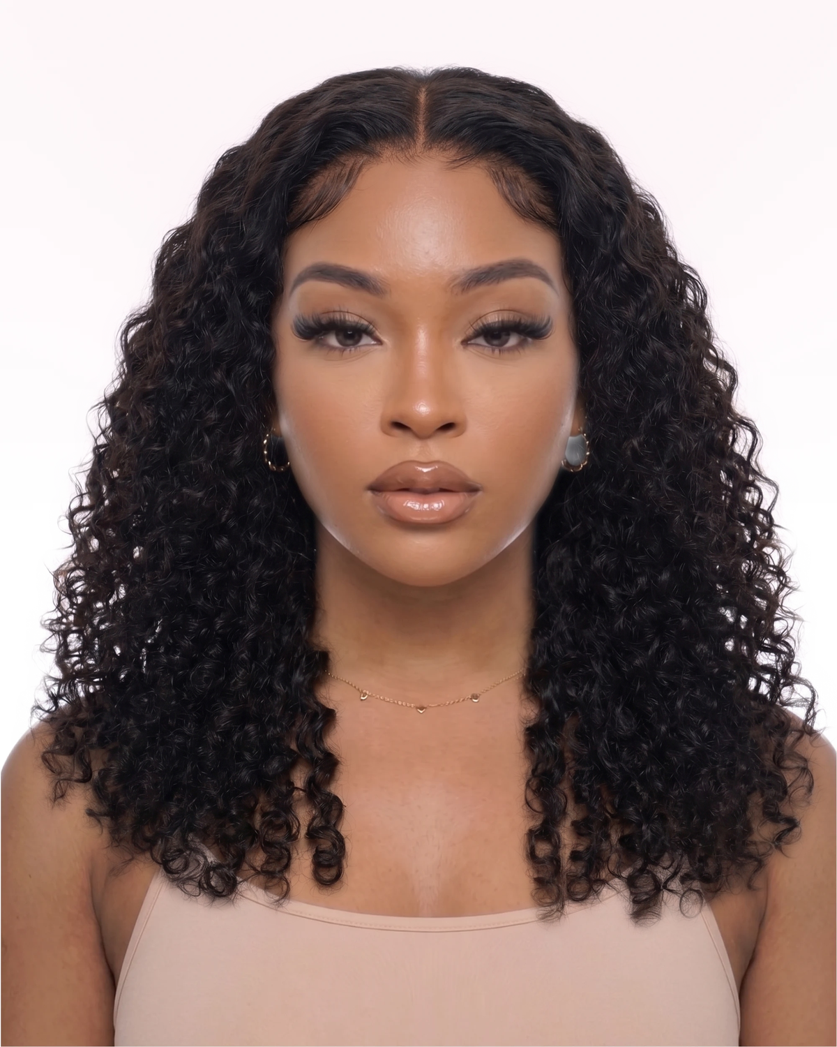 Perruque Burmese Curly Prête-à-porter - Noir Naturel | LYS — vue 2